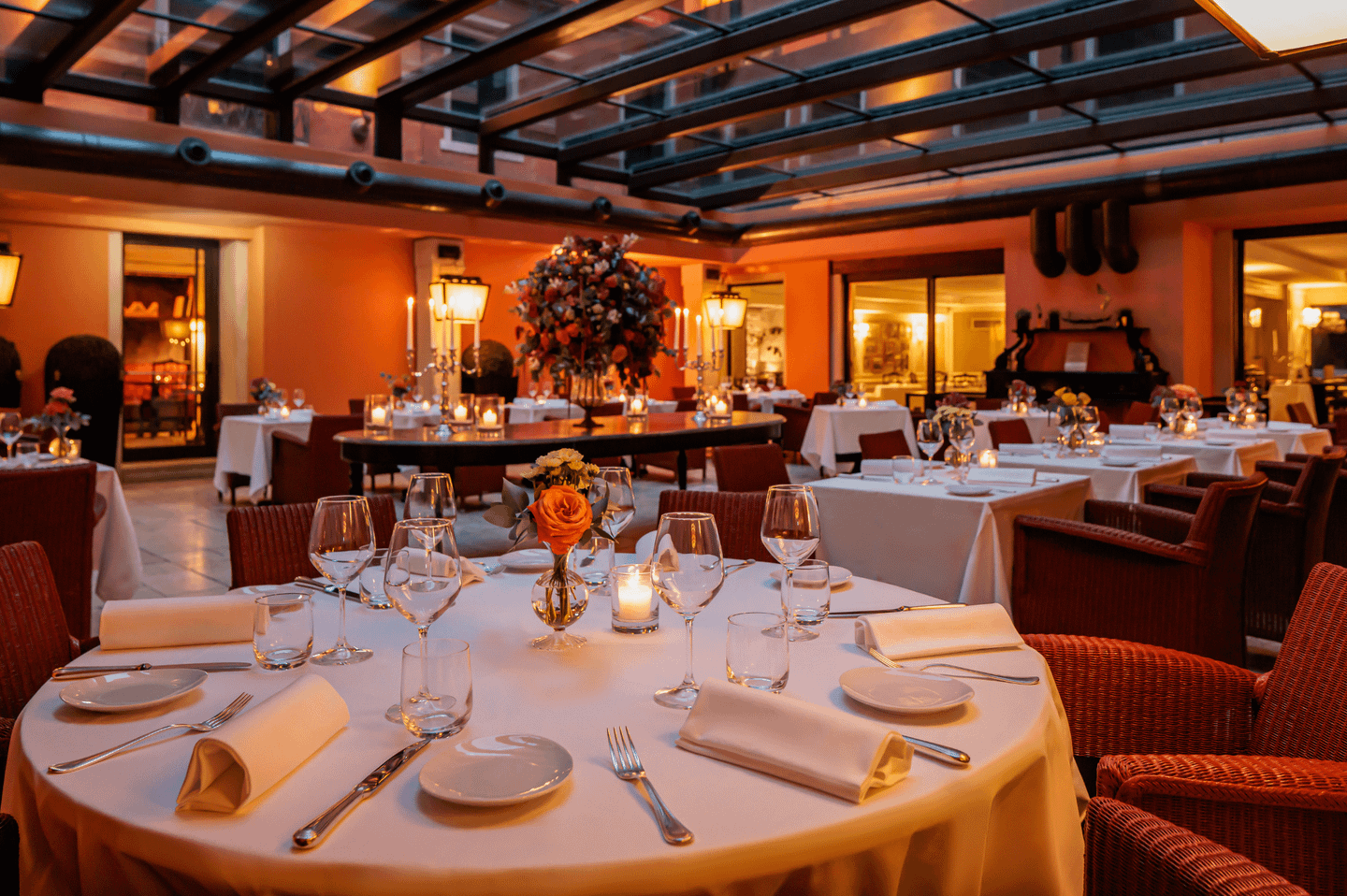 Dining room at Le Maschere in Venice.