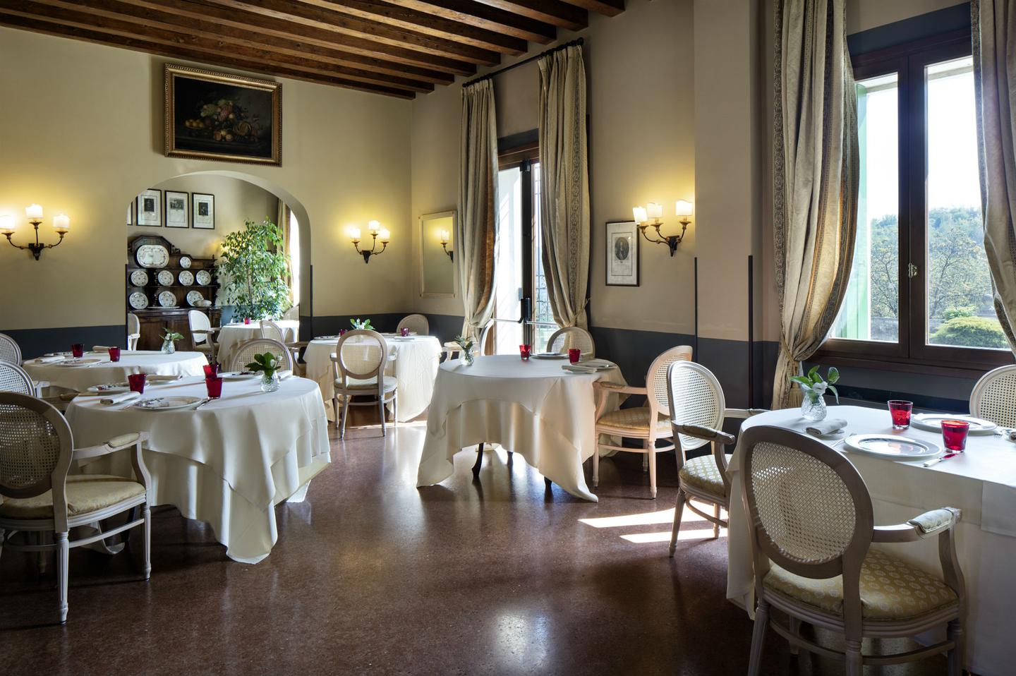 Restaurant La Loggia Vicenza | Hotel Villa Michelangelo, image size:1440x958
