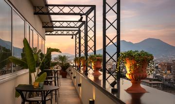 Starhotels Terminus Napoli_Terrazza Partenope Lounge Bar