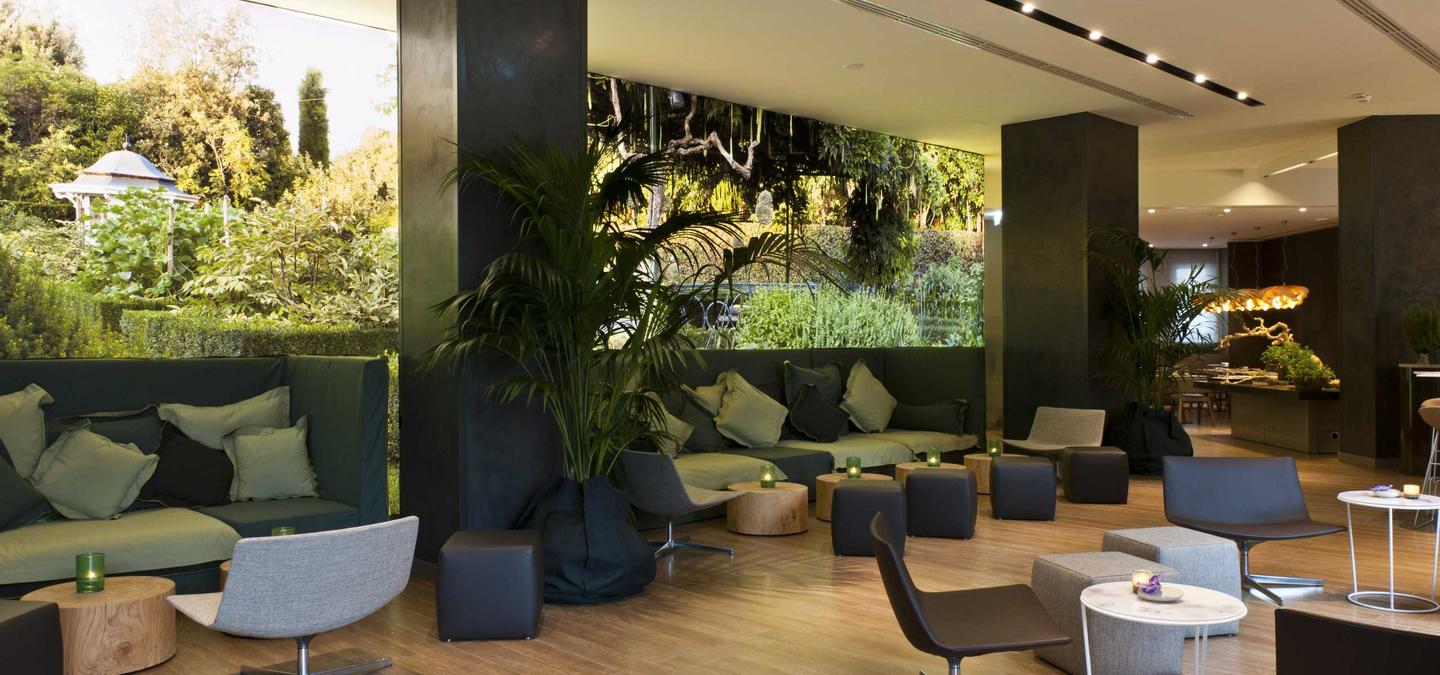 Eco friendly Hotels | Milan eco building | Starhotels Echo, image size:1440x675