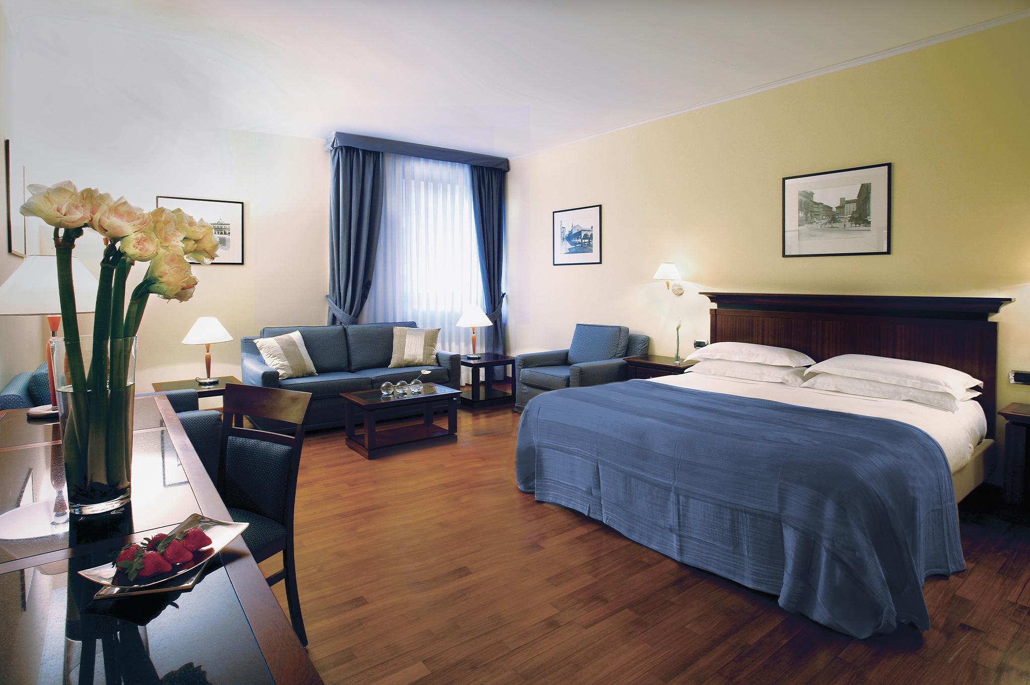Suite | Luxury hotel in Bologna | Starhotels Excelsior, image size:2048x1363